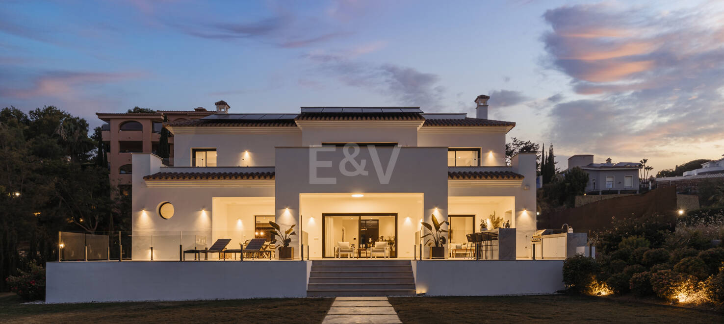 Villa Andrea - Obra maestra contemporánea frente al golf