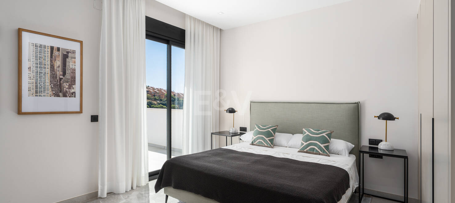 Villa Andrea - Obra maestra contemporánea frente al golf