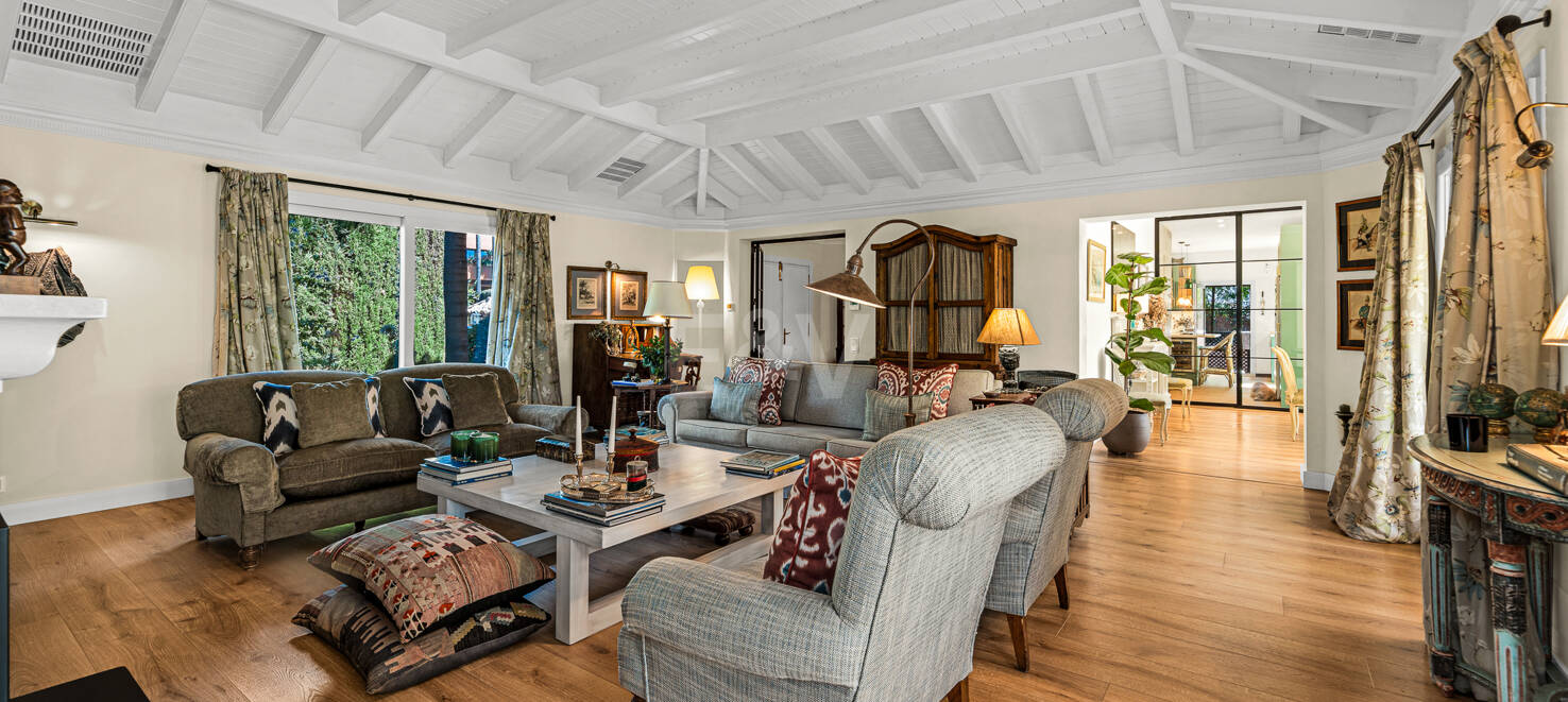 Elegant Independent Villa in Altos de Hotel Puente Romano – Marbella Golden Mile available for Medium and Long-Term Rent