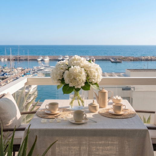 Apartament na sprzedaż w Beach Side Golden Mile, Marbella Golden Mile