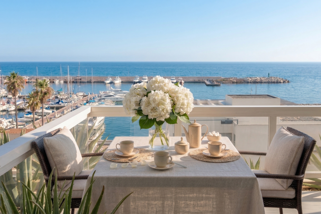 Apartament na sprzedaż w Beach Side Golden Mile, Marbella Golden Mile