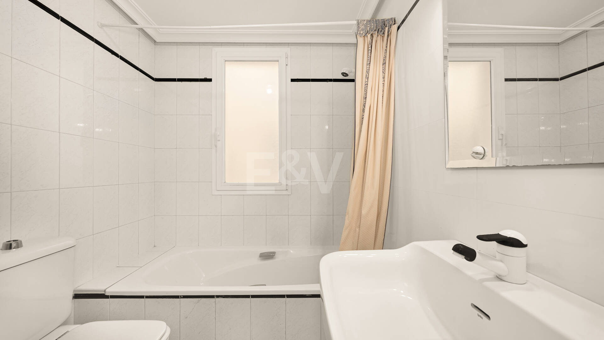 Apartament na sprzedaż w Beach Side Golden Mile, Marbella Golden Mile