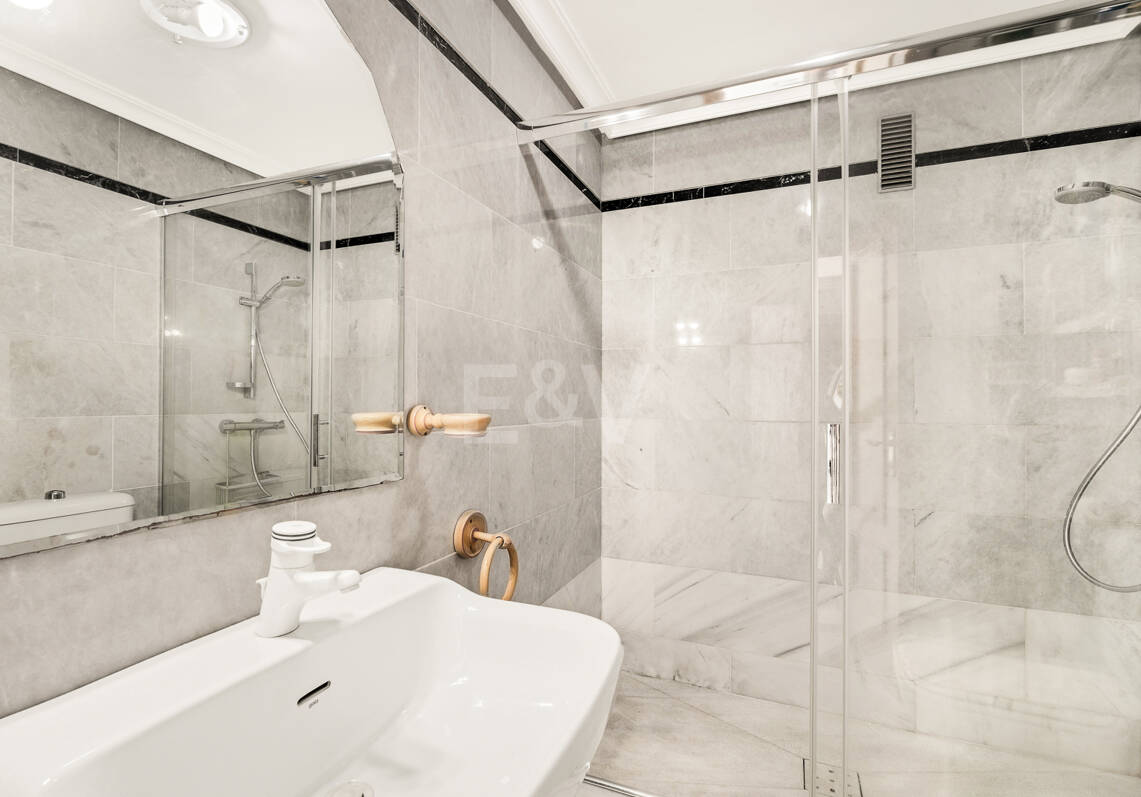 3 Sypialnia Beachfront Apartament z niesamowitymi widokiem na morze w Marbella