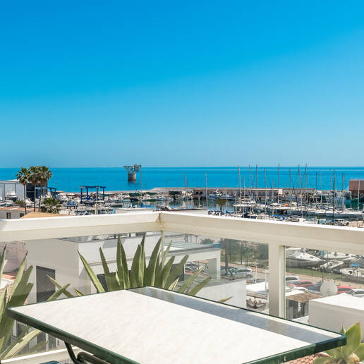 Apartament na sprzedaż w Beach Side Golden Mile, Marbella Golden Mile