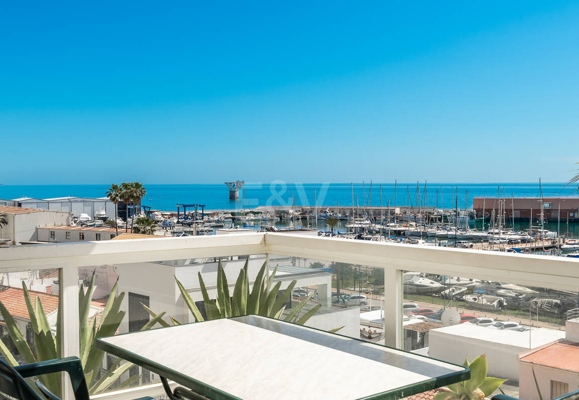 Apartament na sprzedaż w Beach Side Golden Mile, Marbella Golden Mile