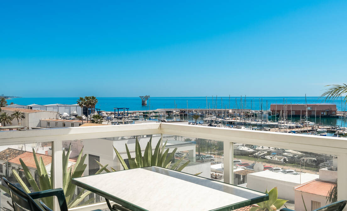 Apartament na sprzedaż w Beach Side Golden Mile, Marbella Golden Mile
