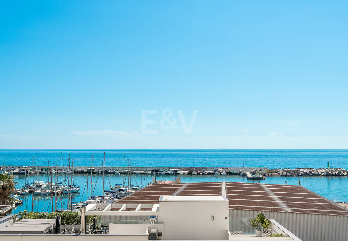 Apartament na sprzedaż w Beach Side Golden Mile, Marbella Golden Mile