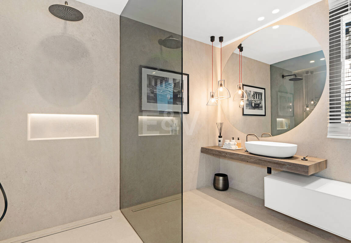 Modern Corner Semi-Detached Villa with Panoramic Sea Views and Private Pool in Sierra Blanca