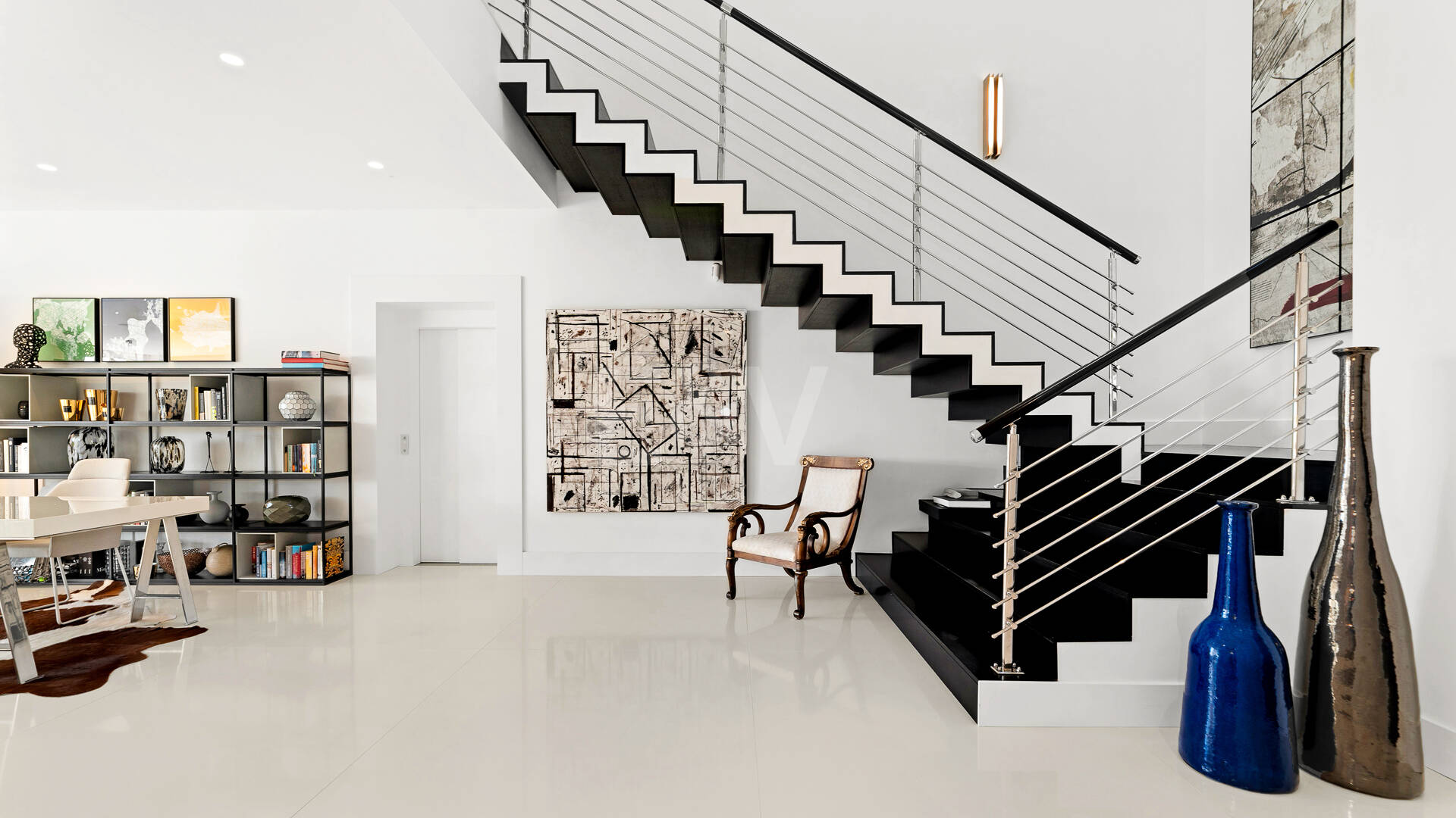 Villa pareada de esquina de estilo contemporáneo con vistas panorámicas al mar y piscina privada en Sierra Blanca