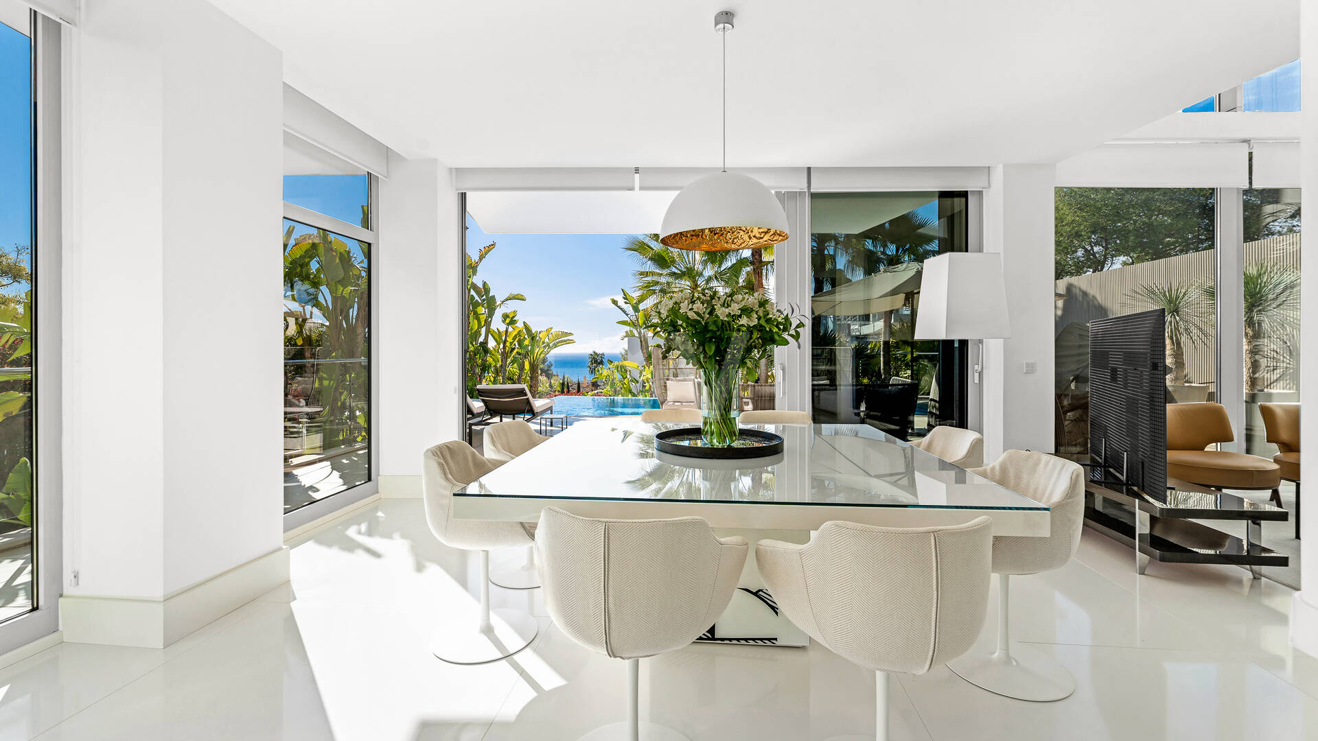 Modern Corner Semi-Detached Villa with Panoramic Sea Views and Private Pool in Sierra Blanca