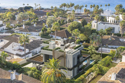 New-build Modern Villa in Los Monteros, 300 Metres from the Beach