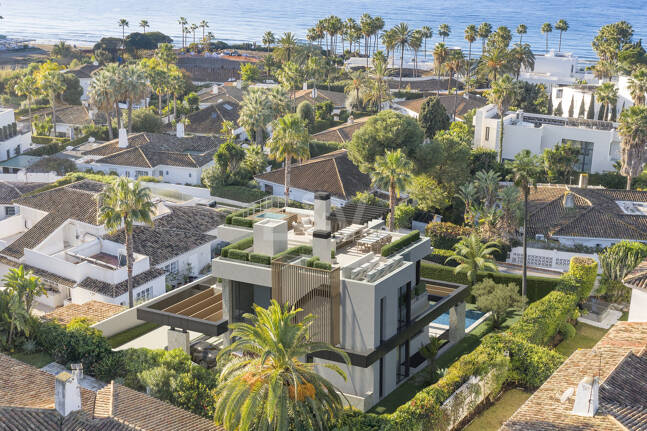New-build Modern Villa in Los Monteros, 300 Metres from the Beach