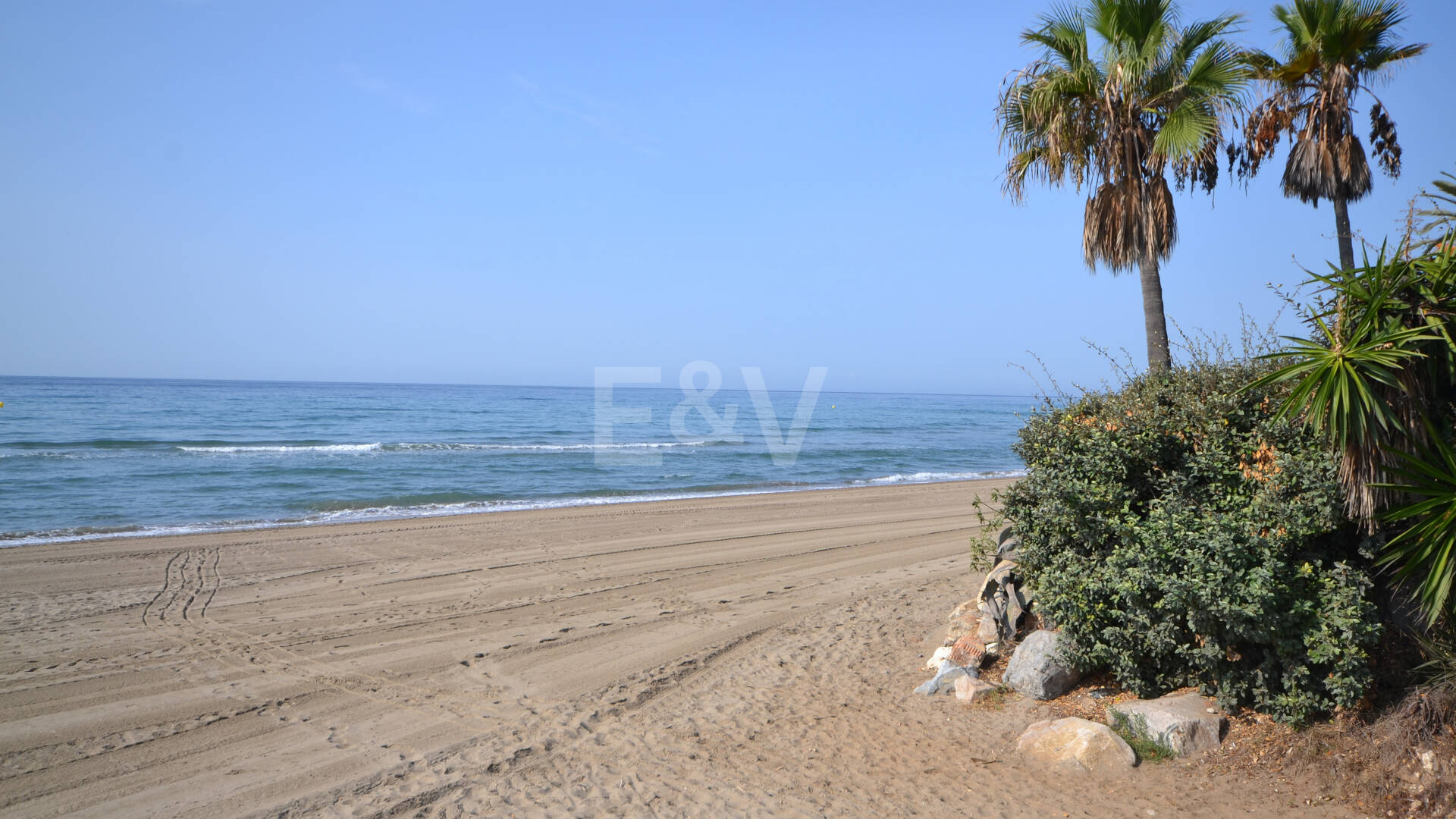 New-build Modern Villa in Los Monteros, 300 Metres from the Beach
