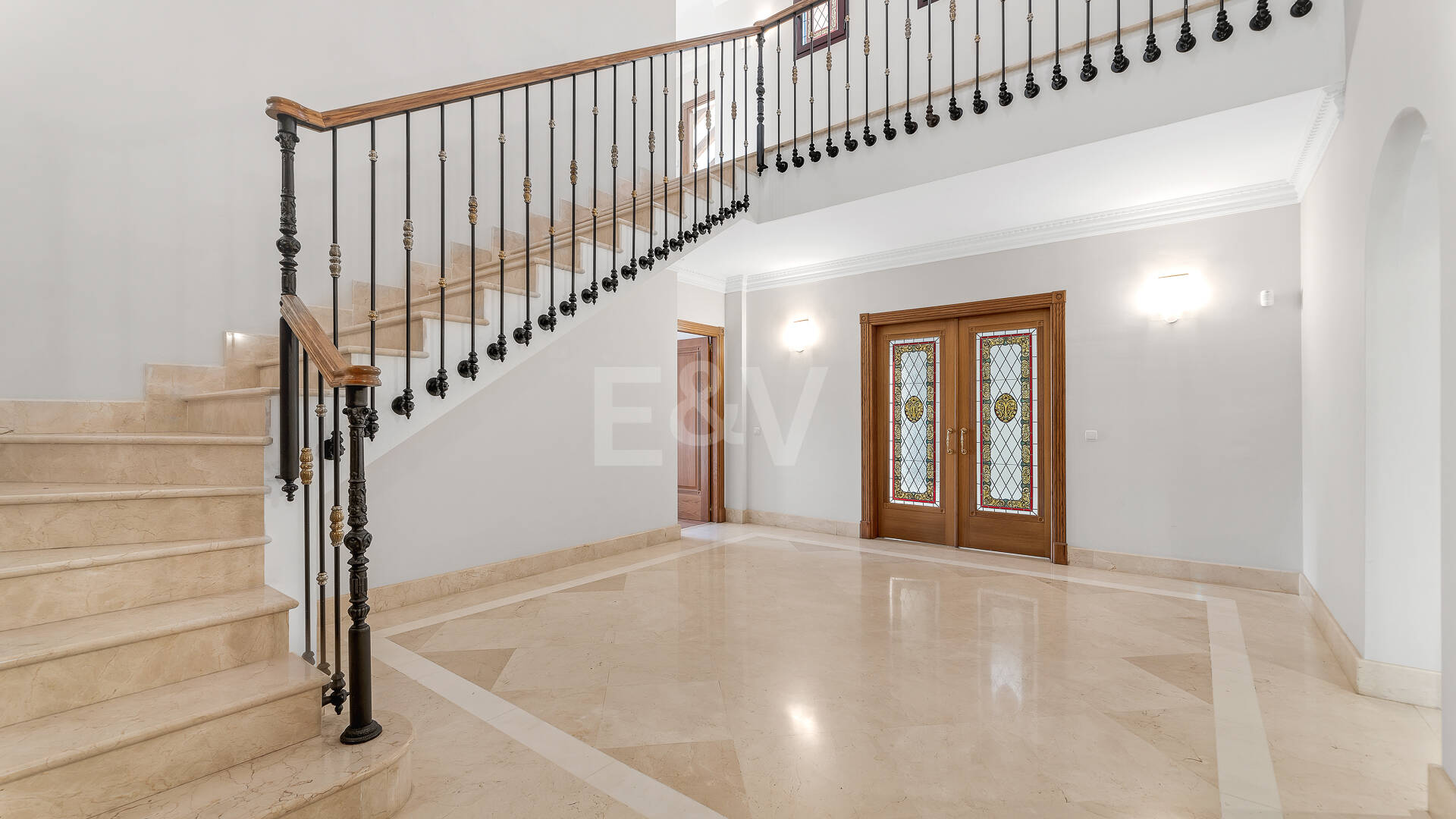 Rymlig och elegant Villa i Altos Reales på Golden Mile