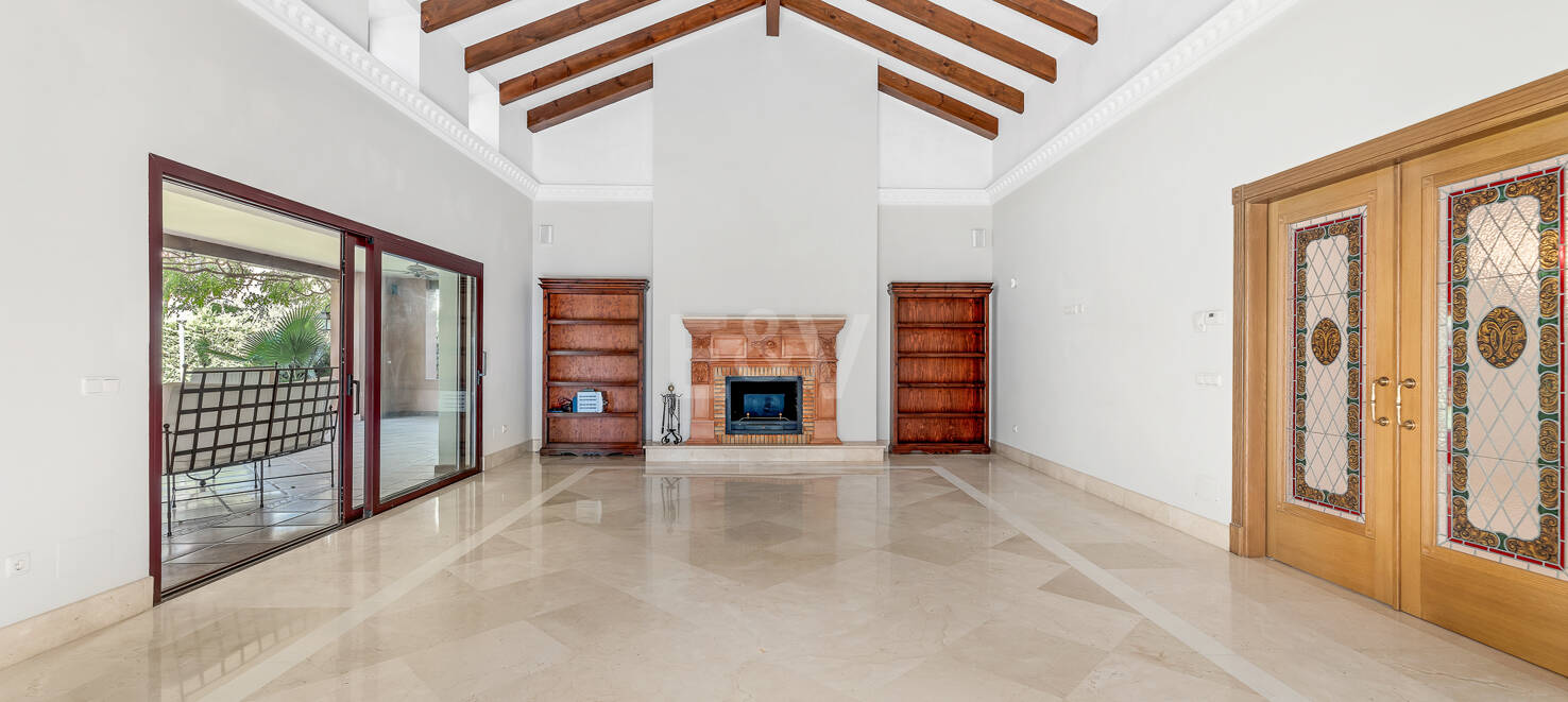 Rymlig och elegant Villa i Altos Reales på Golden Mile