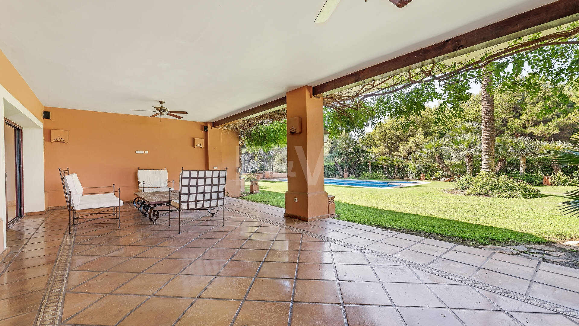 Rymlig och elegant Villa i Altos Reales på Golden Mile