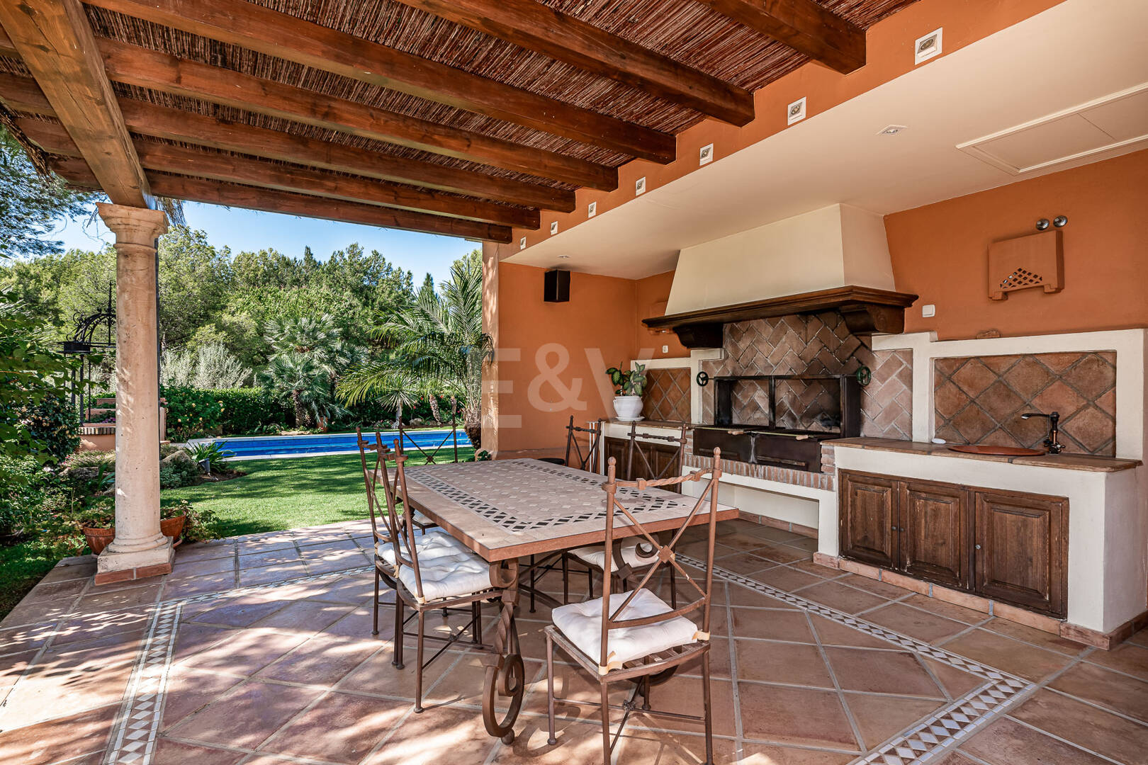 Rymlig och elegant Villa i Altos Reales på Golden Mile