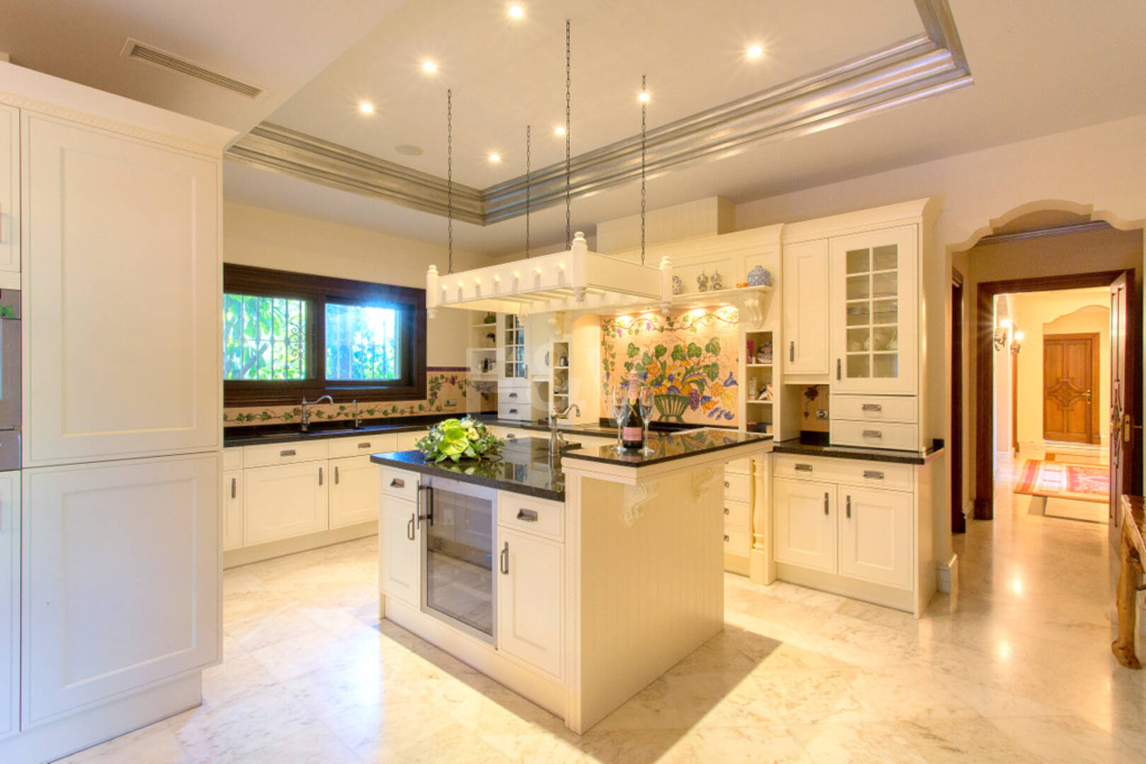 Grand Palatial Estate with Panoramic Sea Views Close to Sierra Blanca, Marbella Golden Mile