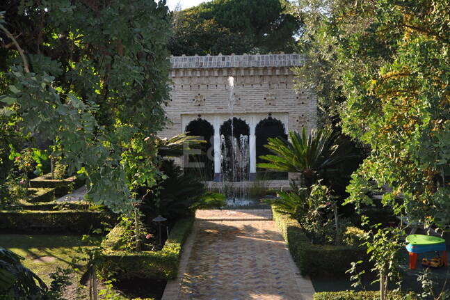 Exklusive palastartige Villa mit Meerblick in der Sierra Blanca