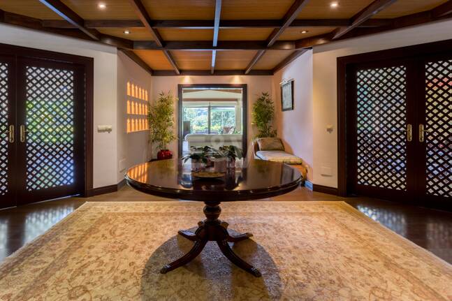 Luxurious African-style villa in Rio Real Golf