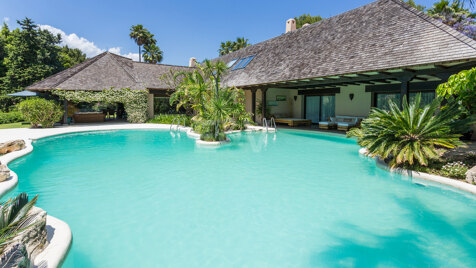 Einzigartige Villa im afrikanischen Stil