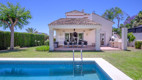 Charmante Villa in La Quinta. Preise ab 6,000 € pro Woche