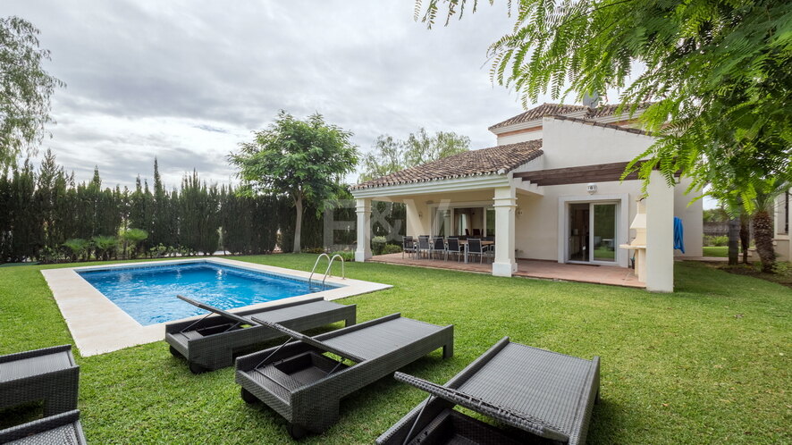 Encantadora villa en La Quinta. Precio desde €6,000 por semana