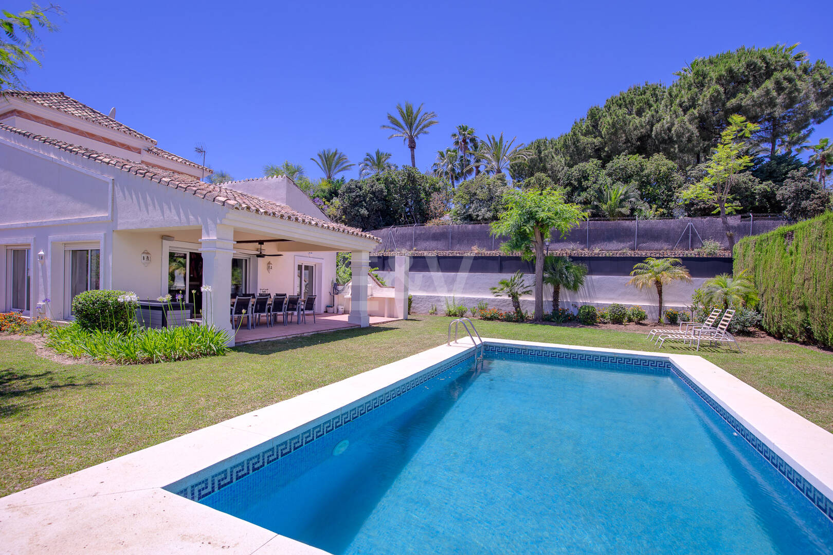 Charmante Villa in La Quinta. Preise ab 6,000 € pro Woche