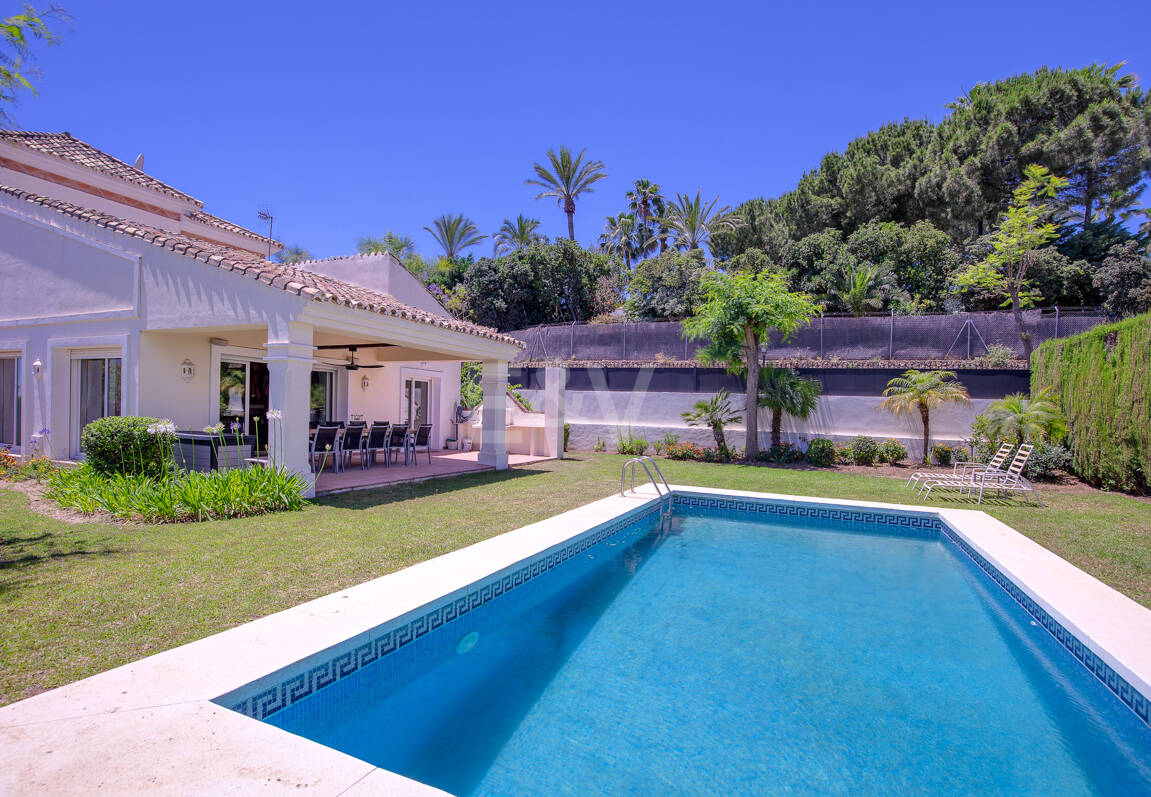 Charmante Villa in La Quinta. Preise ab 6,000 € pro Woche