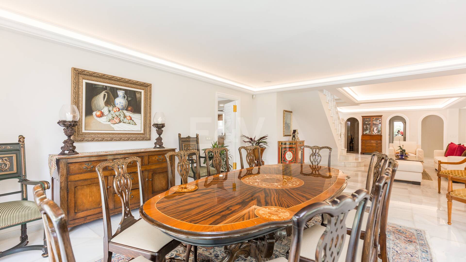 Elegant golffrontvilla i Rio Real Marbella