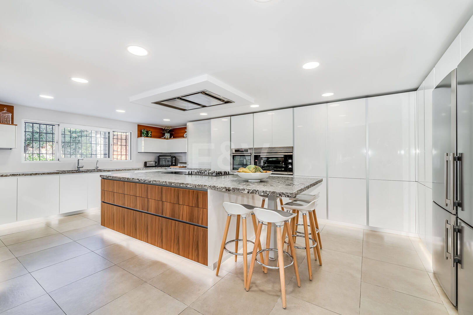 Elegant golffrontvilla i Rio Real Marbella