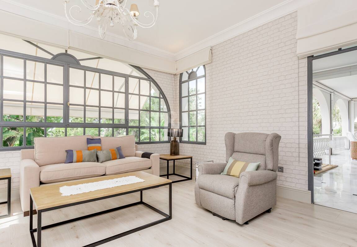 Elegant golffrontvilla i Rio Real Marbella