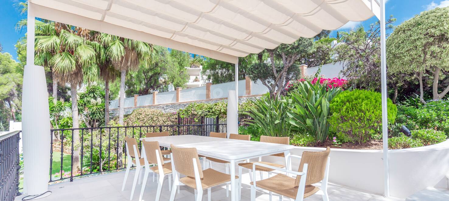 Elegant golffrontvilla i Rio Real Marbella