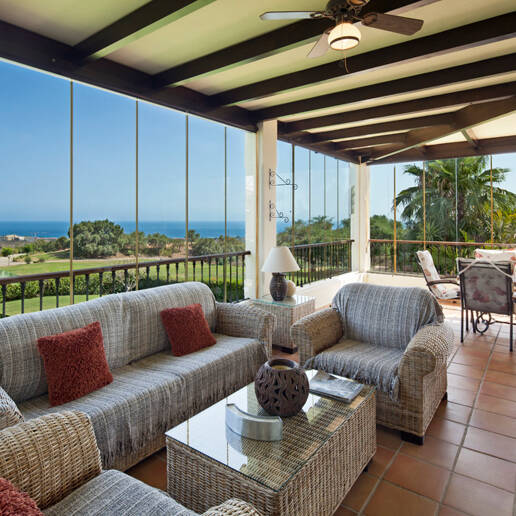 Villa with Panoramic Views in Los Altos de los Monteros