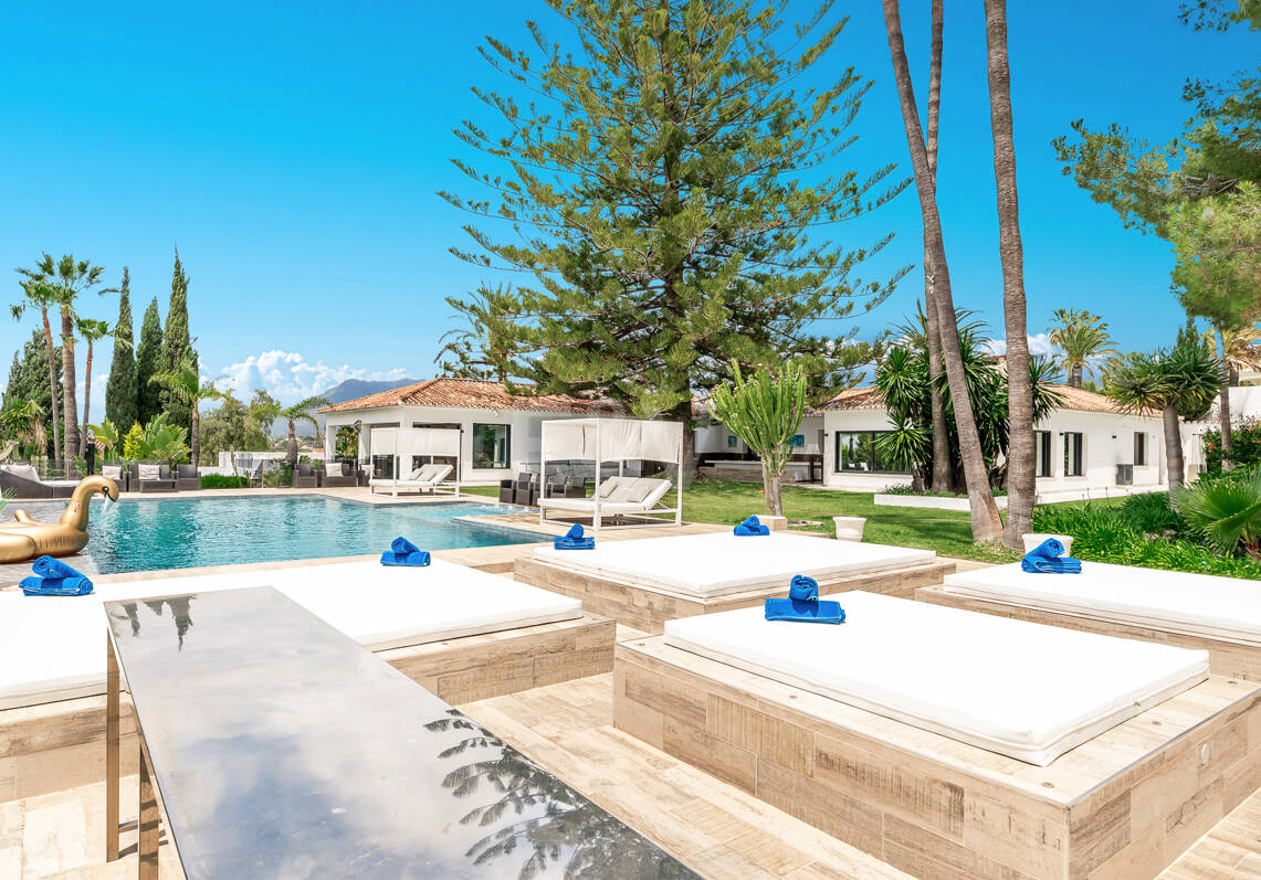 Magnífica villa in Elviria con impresionantes vistas al mar