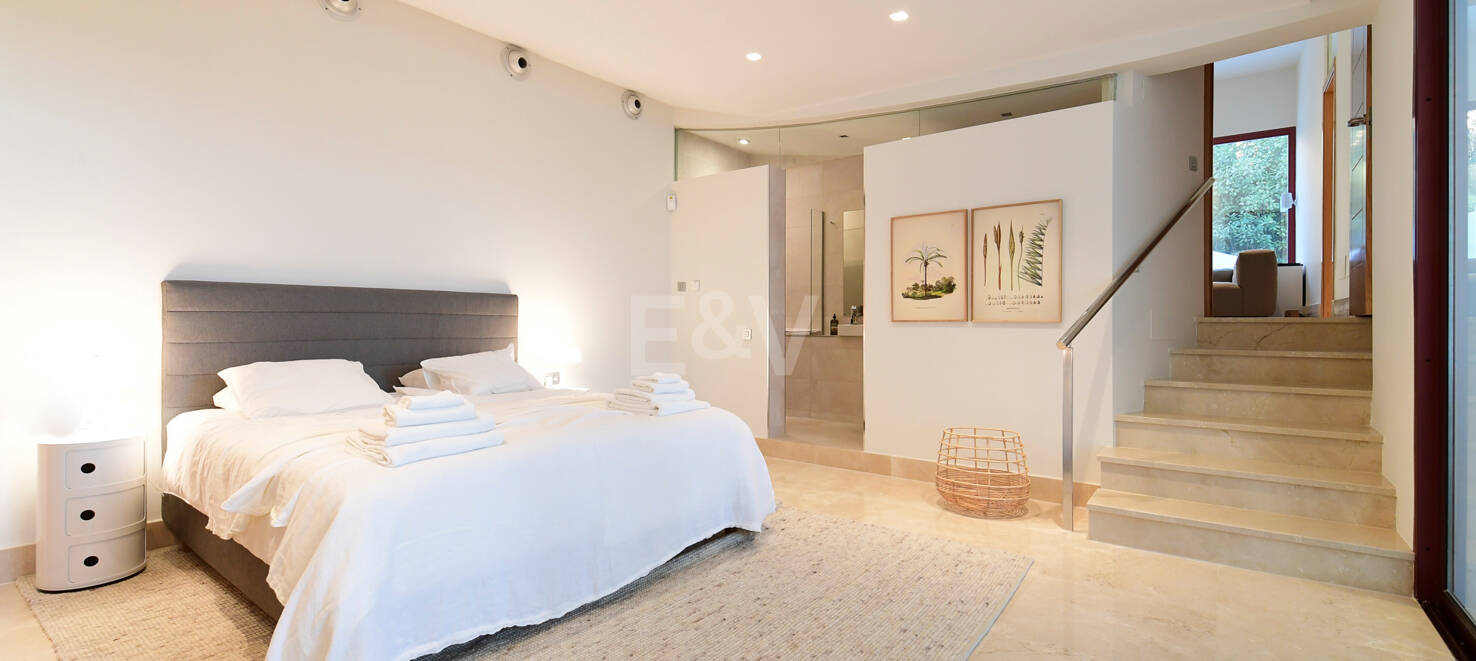 Villa contemporaine avec vue panoramique