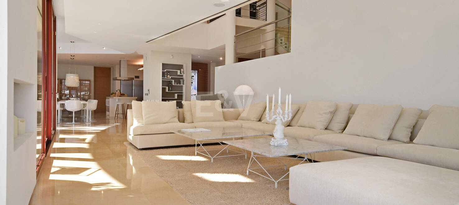 Villa contemporaine avec vue panoramique