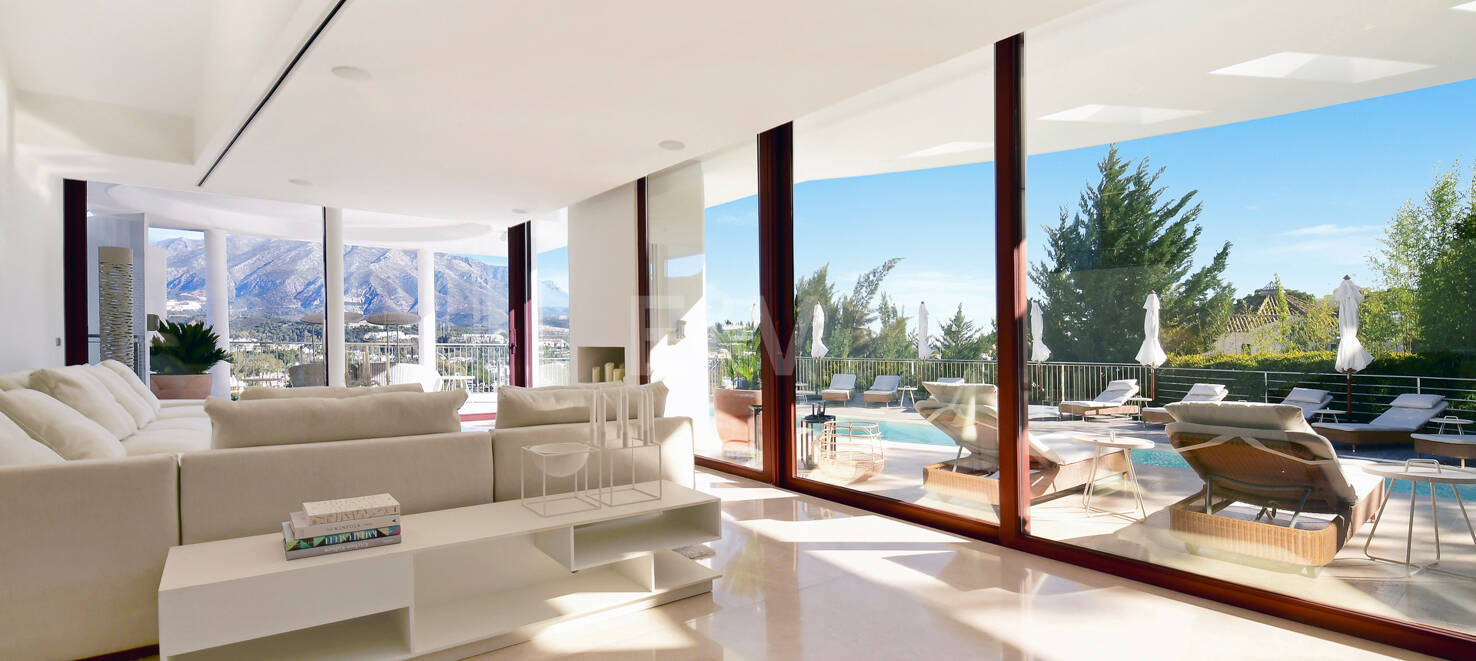 Villa contemporaine avec vue panoramique