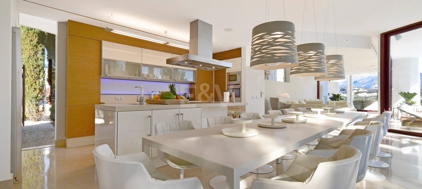 Villa contemporaine avec vue panoramique