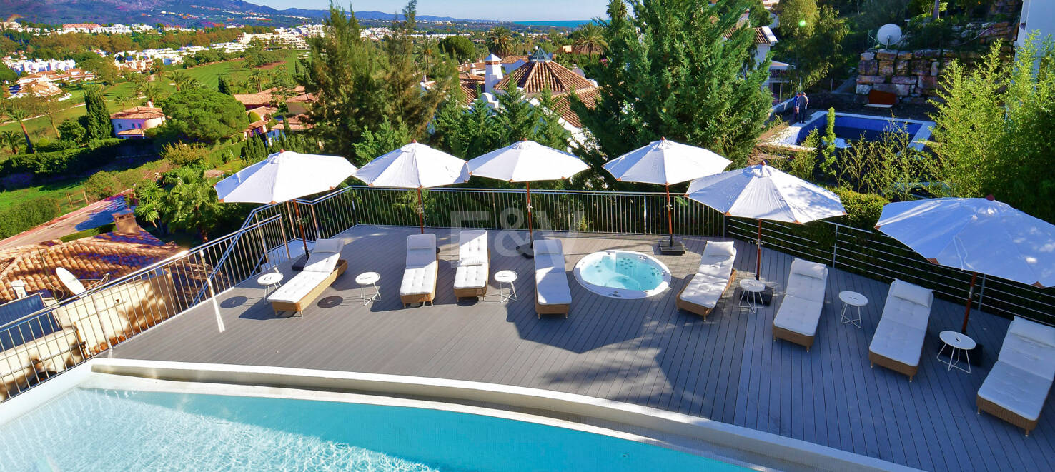 Villa contemporaine avec vue panoramique