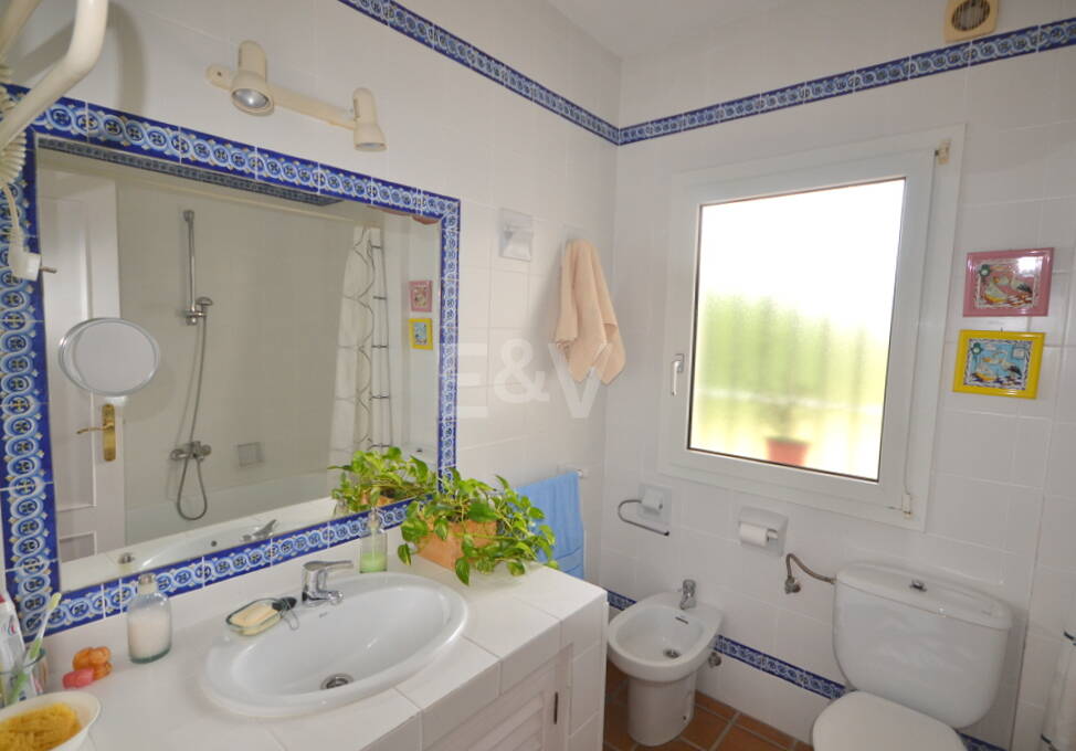 Urocze country- stylu Villa z dużym wyrzutkiem i Olive Grove
