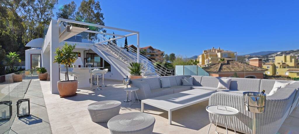 Modern villa med panoramautsikt, Nueva Andalucía