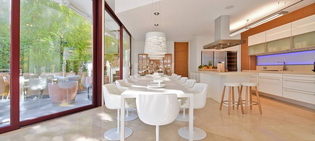 Modern villa med panoramautsikt, Nueva Andalucía