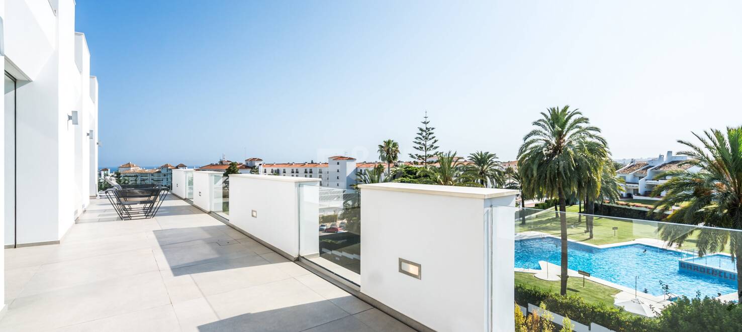 Prächtige Luxusvilla in Puerto Banús mit hochmodernem Design