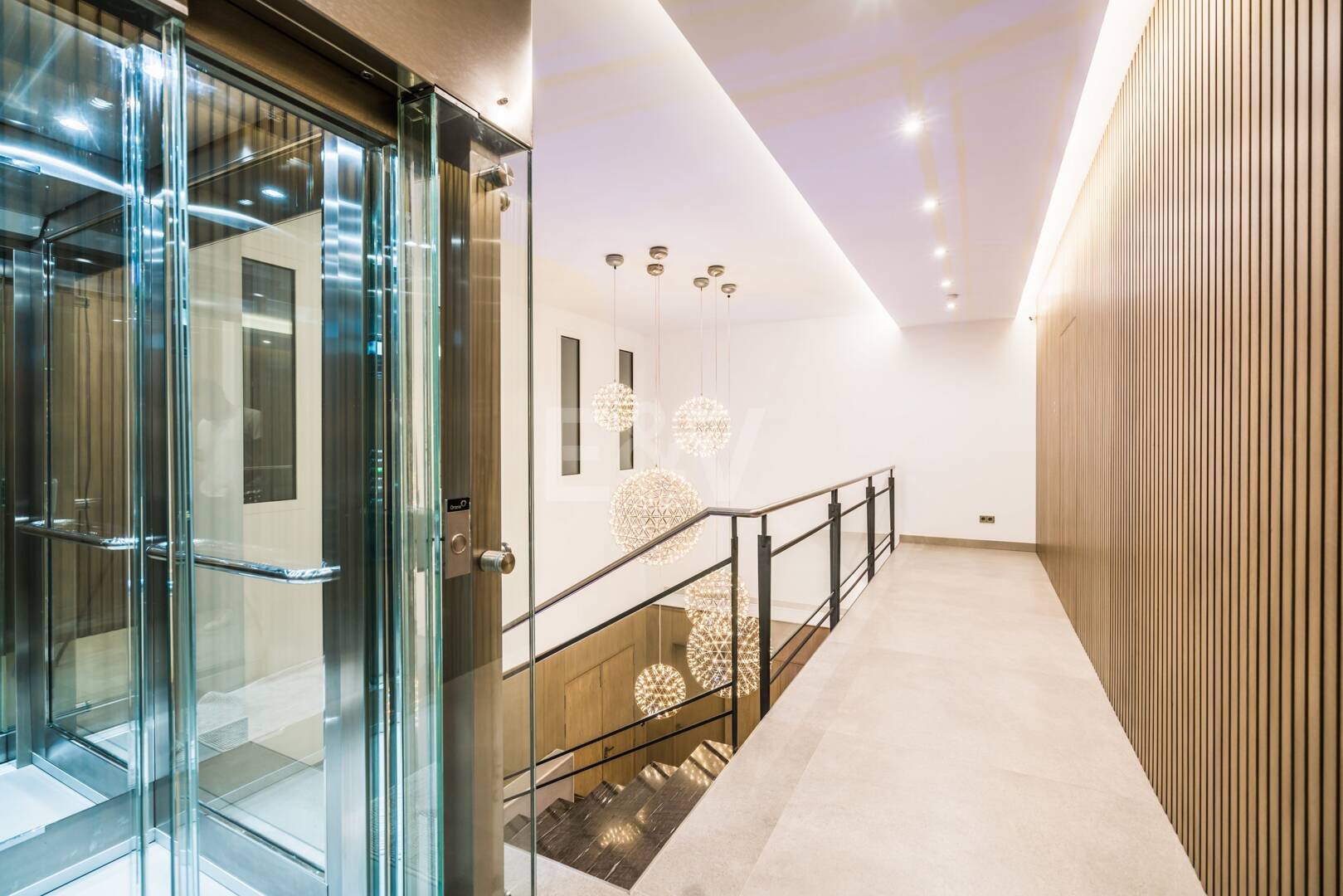 Magnifique Villa de luxe à Puerto Banús avec design d'état de l'art