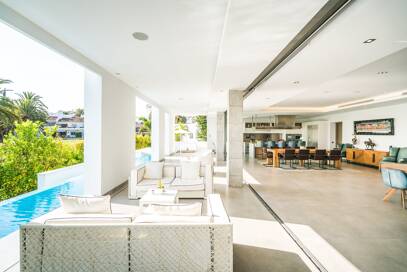 Magnifique Villa de luxe à Puerto Banús avec design d'état de l'art