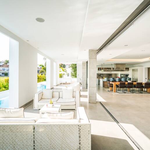 Prächtige Luxusvilla in Puerto Banús mit hochmodernem Design