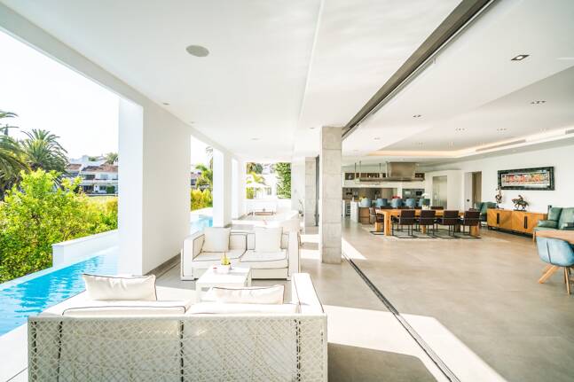 Magnifique Villa de luxe à Puerto Banús avec design d'état de l'art