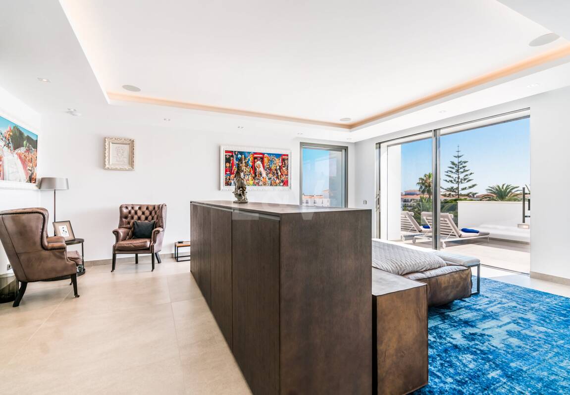 Magnifique Villa de luxe à Puerto Banús avec design d'état de l'art