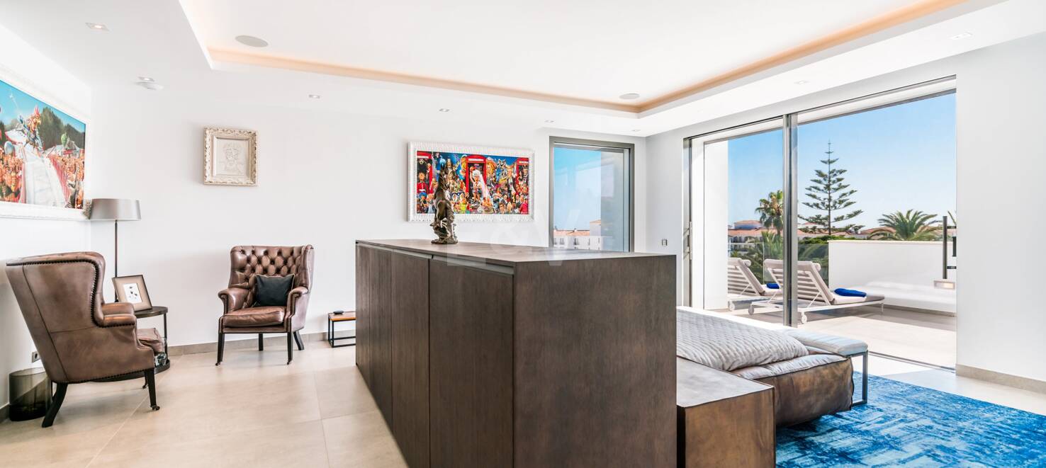 Prächtige Luxusvilla in Puerto Banús mit hochmodernem Design